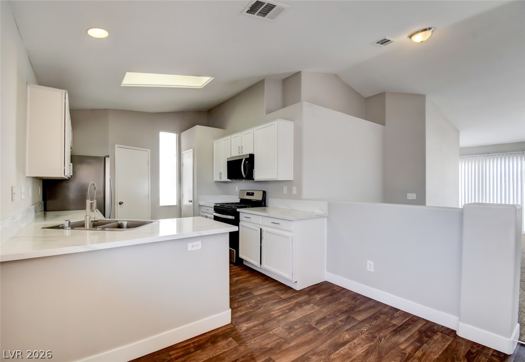 2920 Robincrest Court