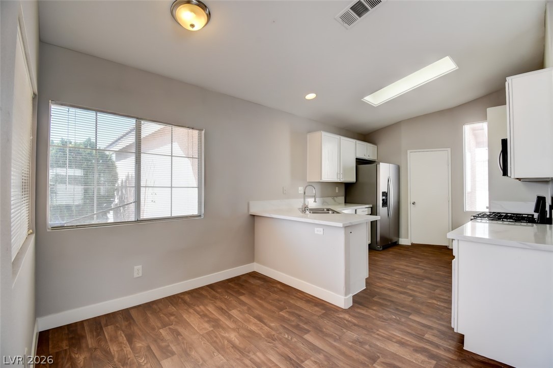 2920 Robincrest Court