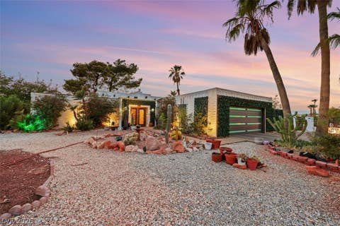 Homes For Sale - 6744 Mountridge Drive<br/> Las Vegas, NV 89110