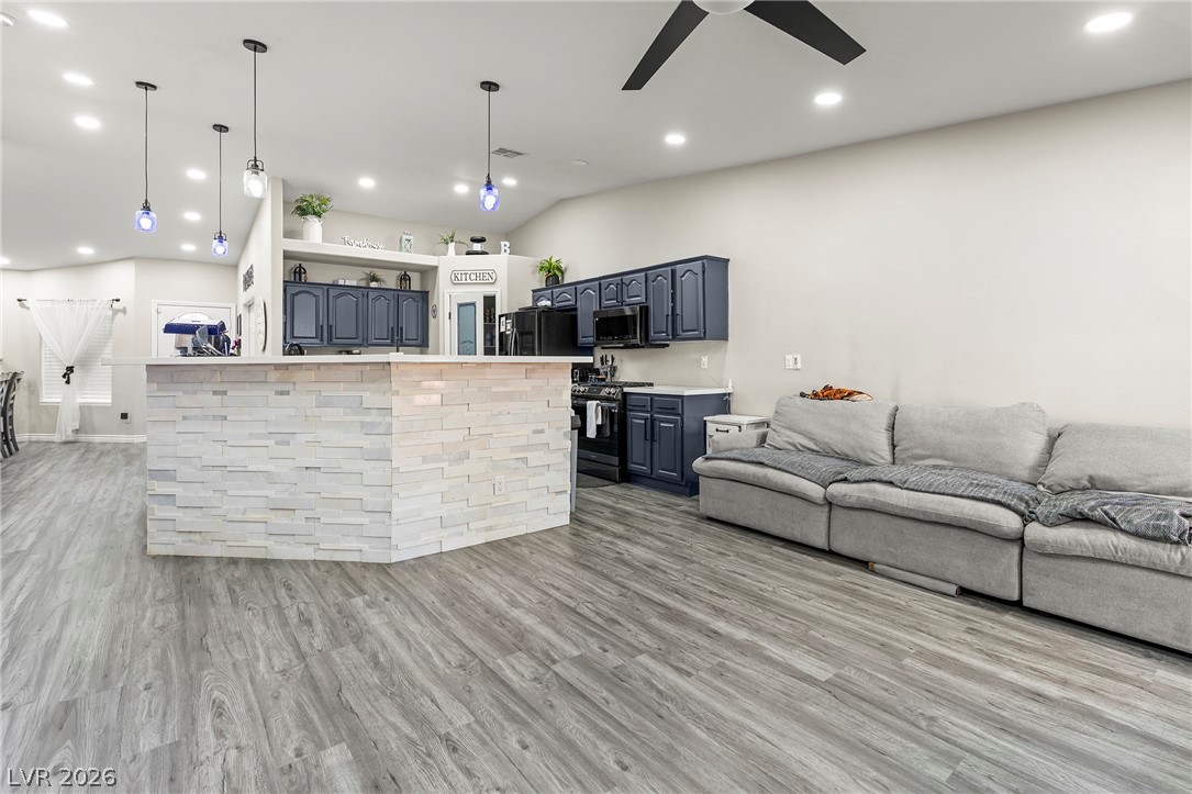 104 Iridescent Street