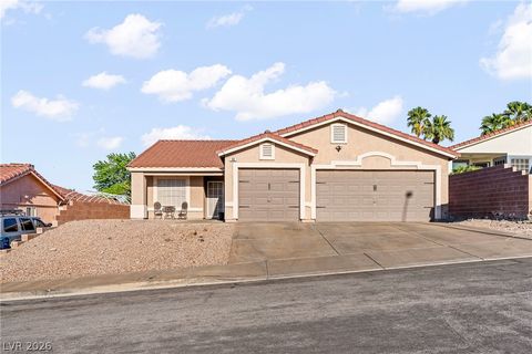 Photo of 104 Iridescent Street, Henderson, NV 89012 (MLS # 2772777)