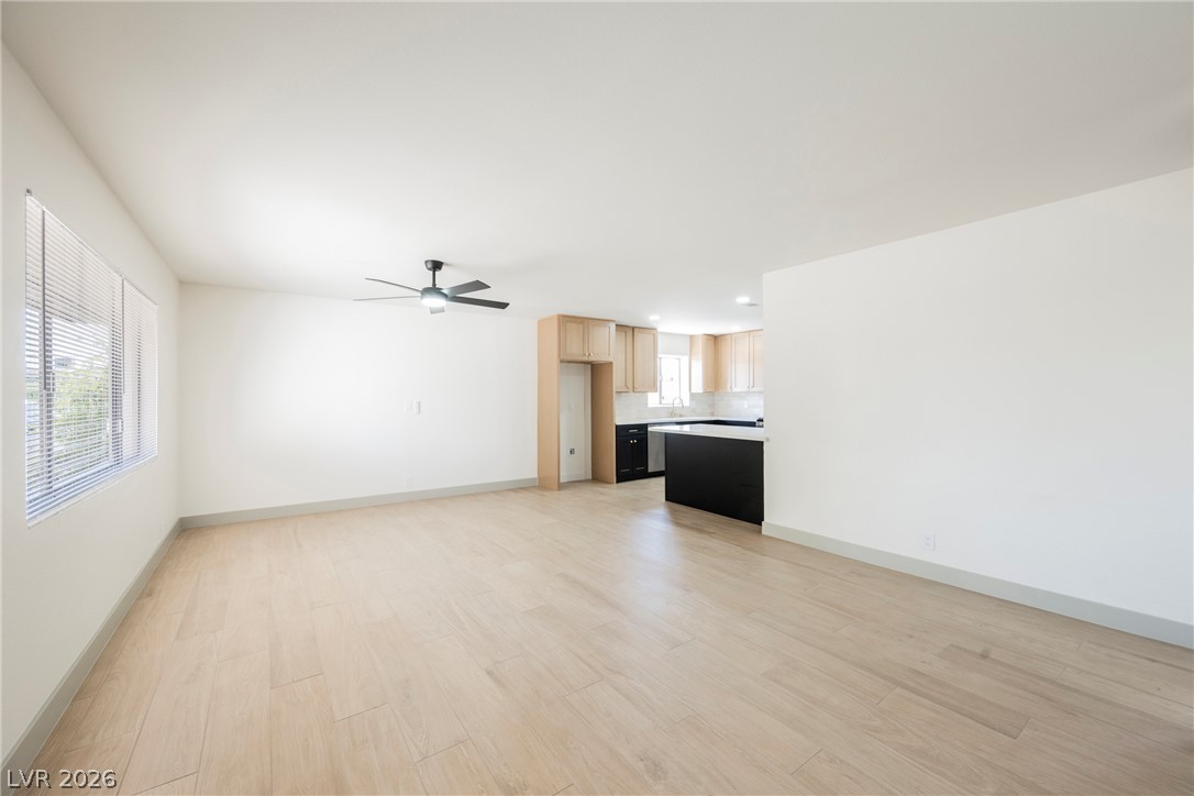 4413 Sunrise Avenue