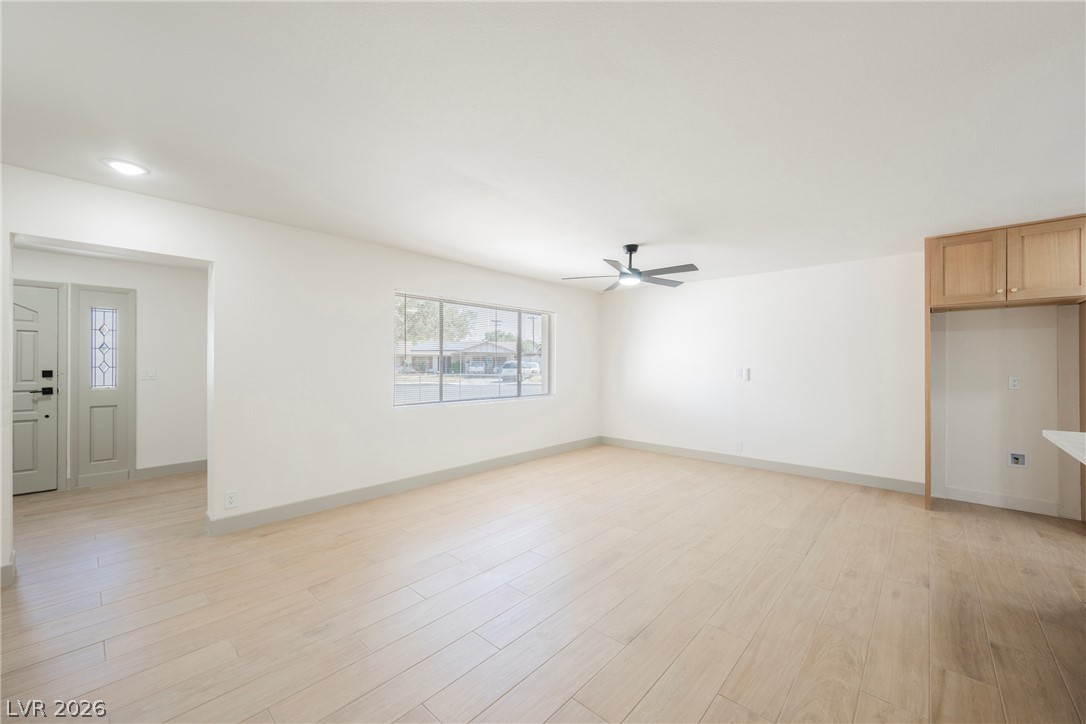 4413 Sunrise Avenue