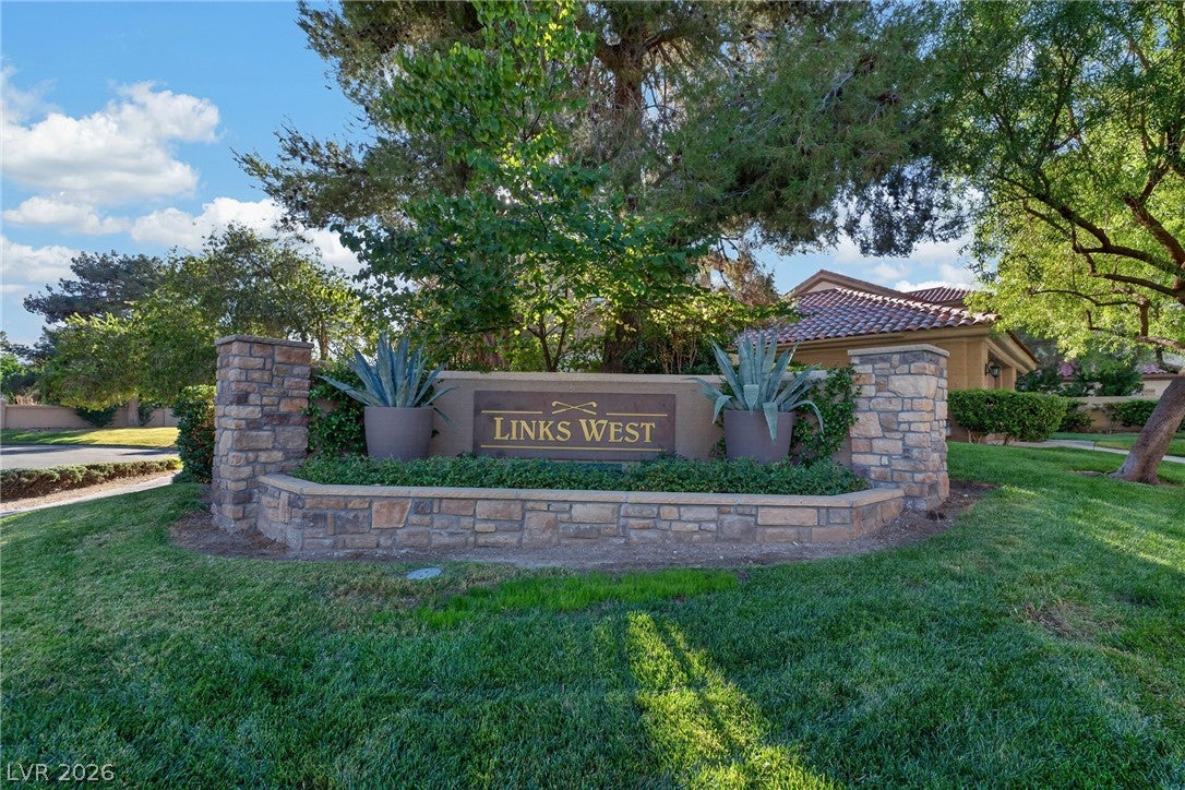 8325 Turtle Creek Circle