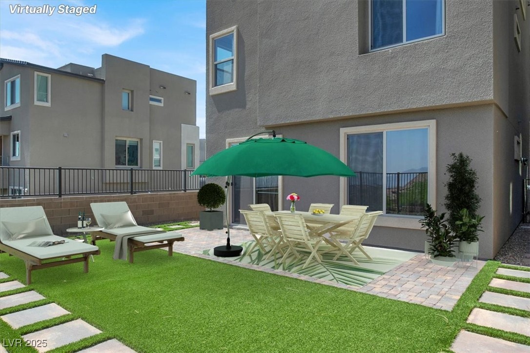 11658 Midnight Melody Avenue