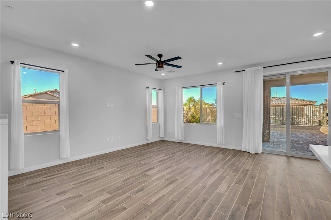 2408 Switchback Valley Street