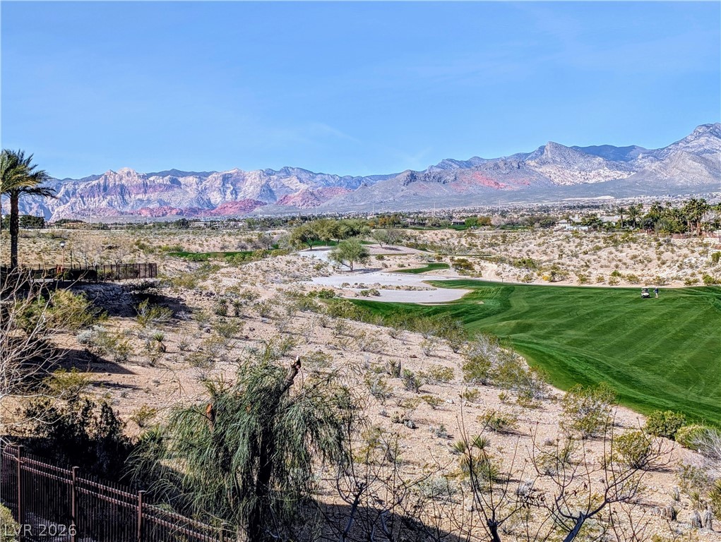 9208 Tesoras Drive 201