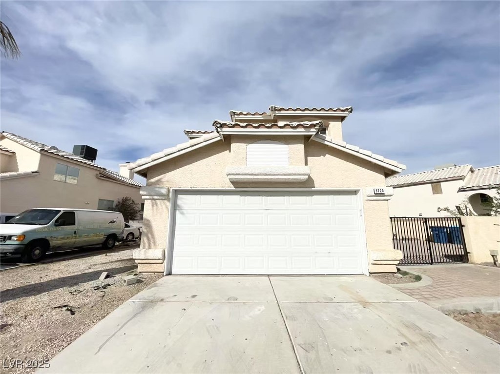 5720 Ruby Creek Drive, Las Vegas, Nevada image 1