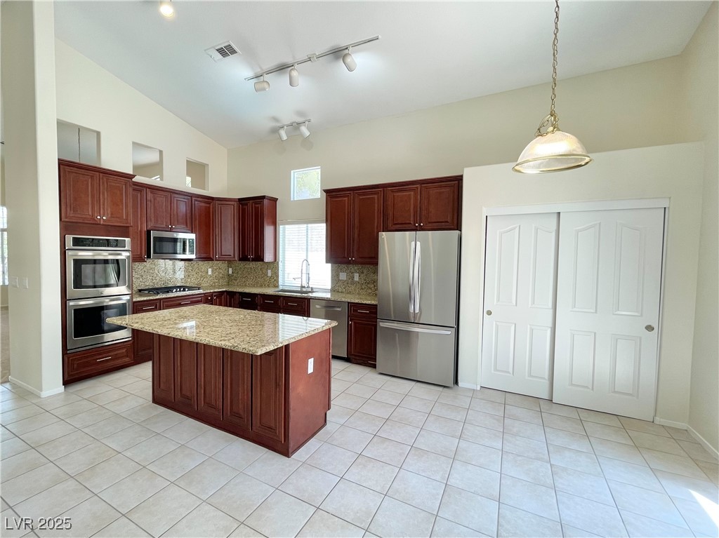 Henderson, Nevada 89012, United States, 4 Bedrooms Bedrooms, ,3 BathroomsBathrooms,Residential,Active,147261