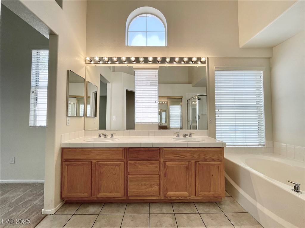 Henderson, Nevada 89012, United States, 4 Bedrooms Bedrooms, ,3 BathroomsBathrooms,Residential,Active,147261