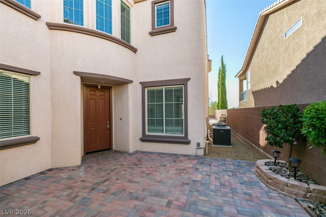 2609 Chateau Clermont Street