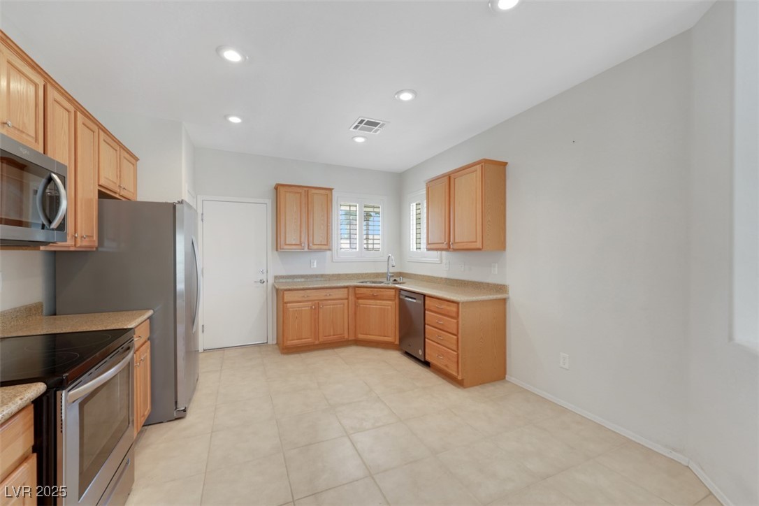 2580 Flare Star Drive