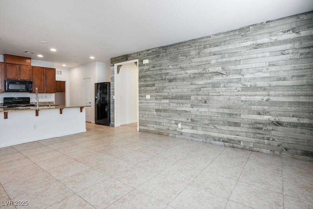 3128 Giverny Bridge Avenue