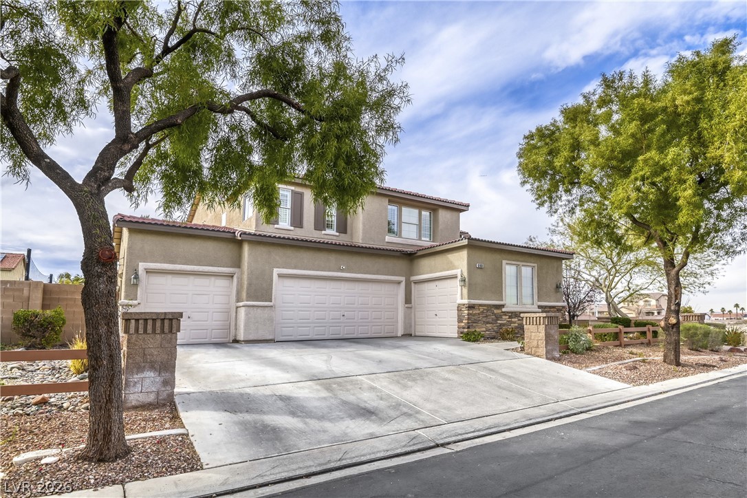 6103 Sundown Crest Street