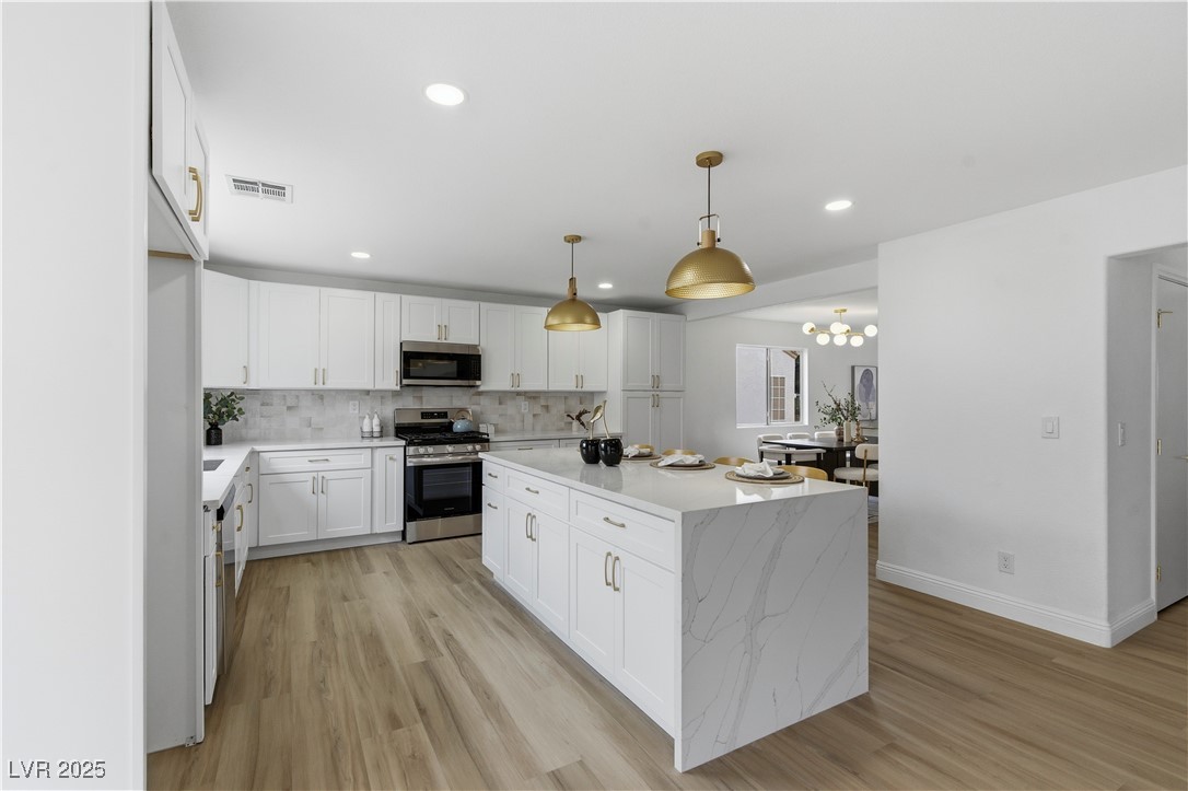 2622 Tahiti Isle Avenue