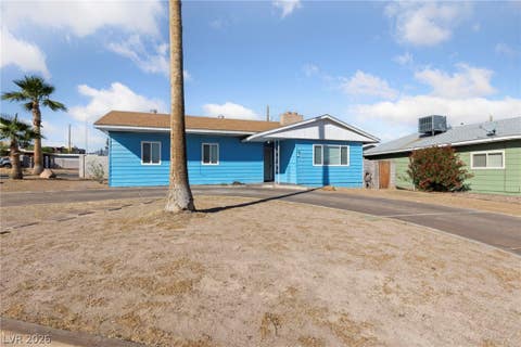 Homes For Rent - 2 Arizona Way<br/> Henderson, NV 89015