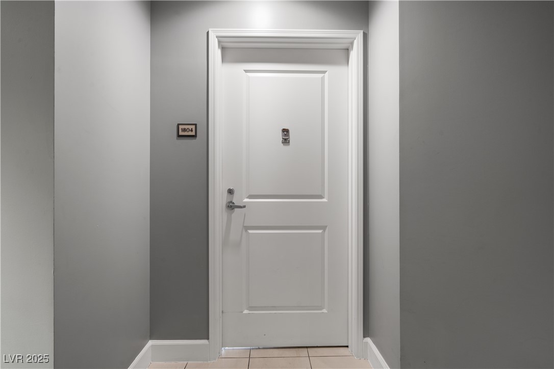 200 W Sahara Avenue 1804