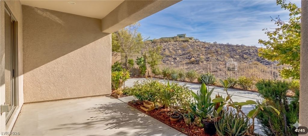 Photo of 17 Glade Water Drive, Henderson, NV 89052 (MLS # 2777240)