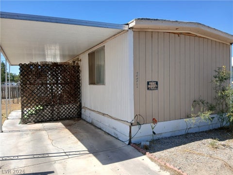 Homes For Sale - 251 Bonnie Claire Court<br/> Pahrump, NV 89048