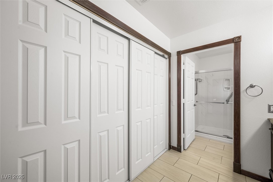 Las Vegas, Nevada 89134, United States, 2 Bedrooms Bedrooms, ,2 BathroomsBathrooms,Residential,Active,206444