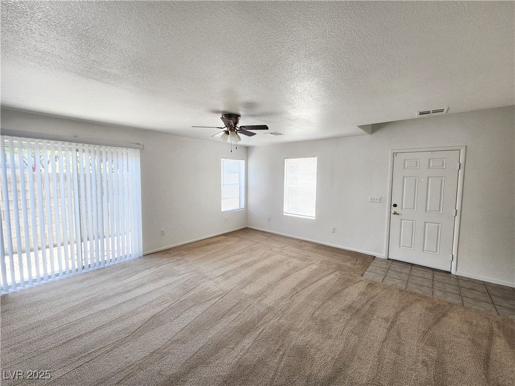 6104 Daisy Lee Avenue, Las Vegas, Nevada image 2