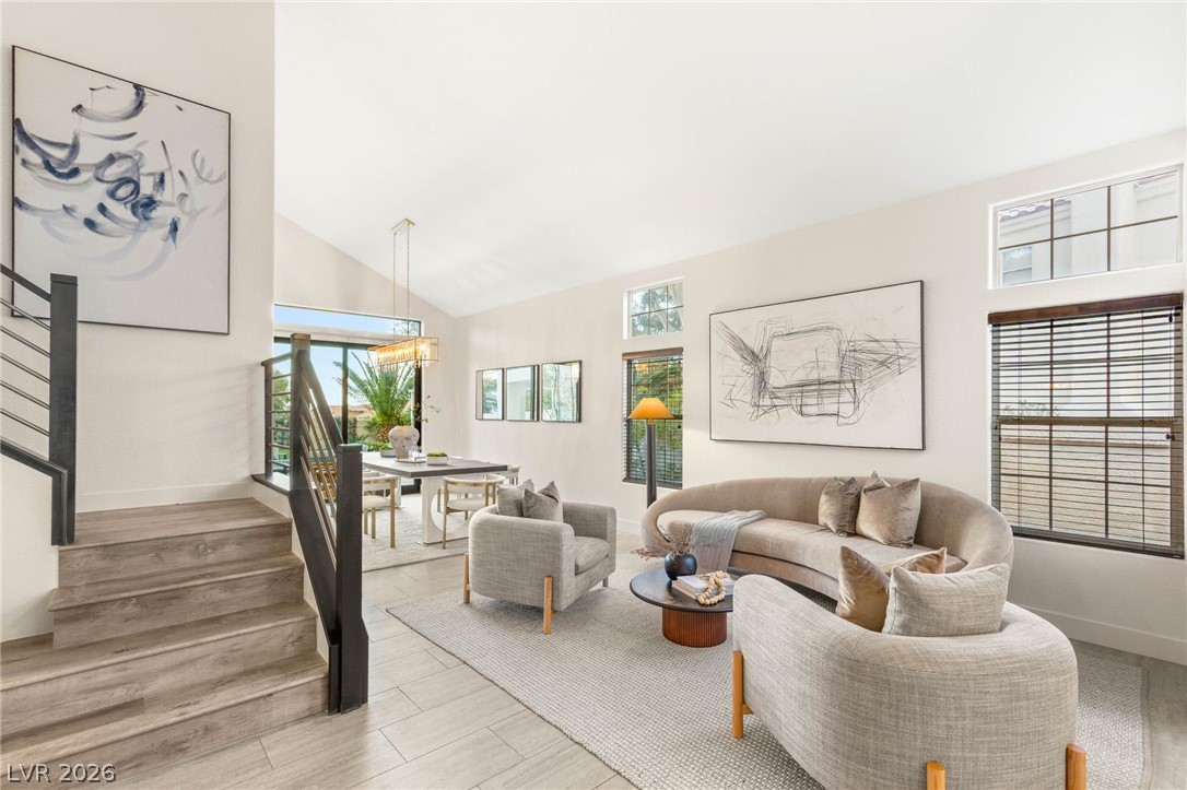 1916 Madagascar Lane