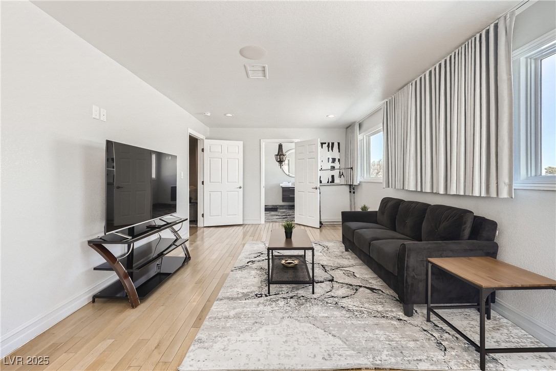 2890 Belcastro Street, Las Vegas, Nevada image 20