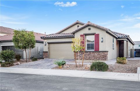 1635 Deep Valley Avenue North Las Vegas NV 89084