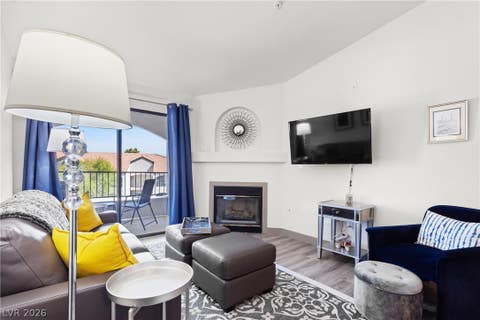 Condo For Sale - 950 Seven Hills Drive #2021<br/> Henderson, NV 89052