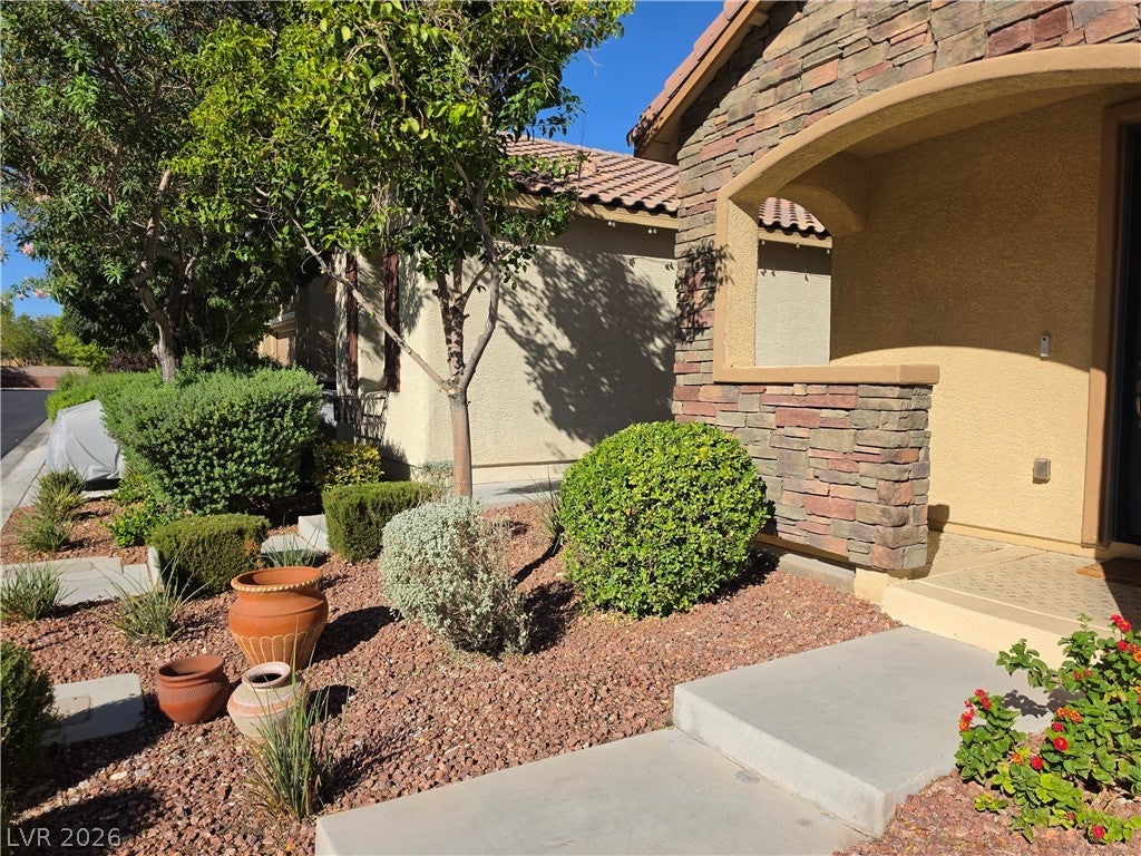 7532 Abby View Street