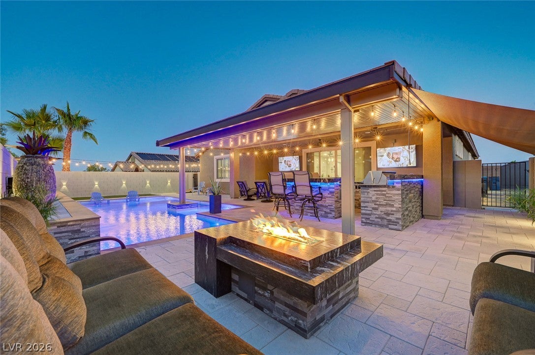 10430 W Amulet Ridge Court