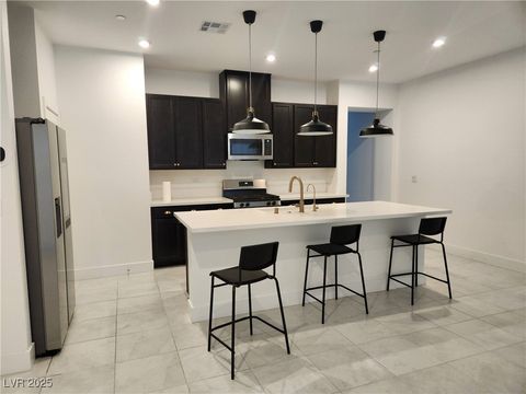 Photo of 3197 Bertonico Avenue, Henderson, NV 89044 (MLS # 2726862)