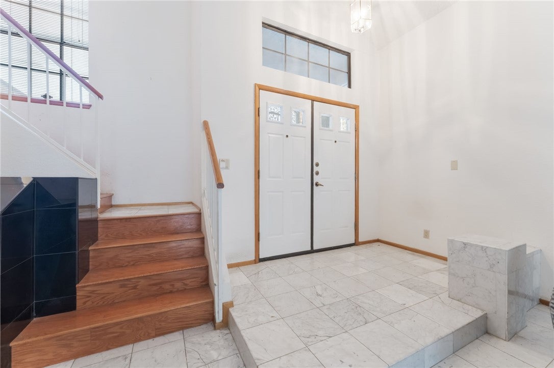 9109 Anchor Cove Court