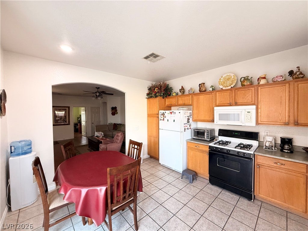 242 Pleasant Pebble Street