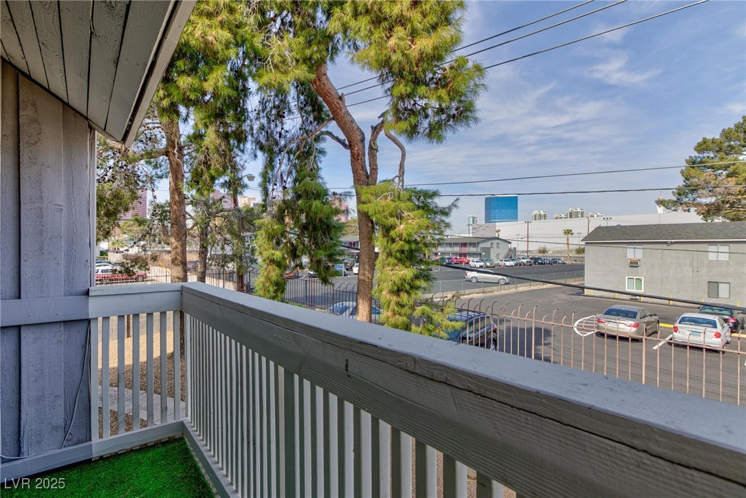 600 Willow Green Drive, Las Vegas, Nevada image 24