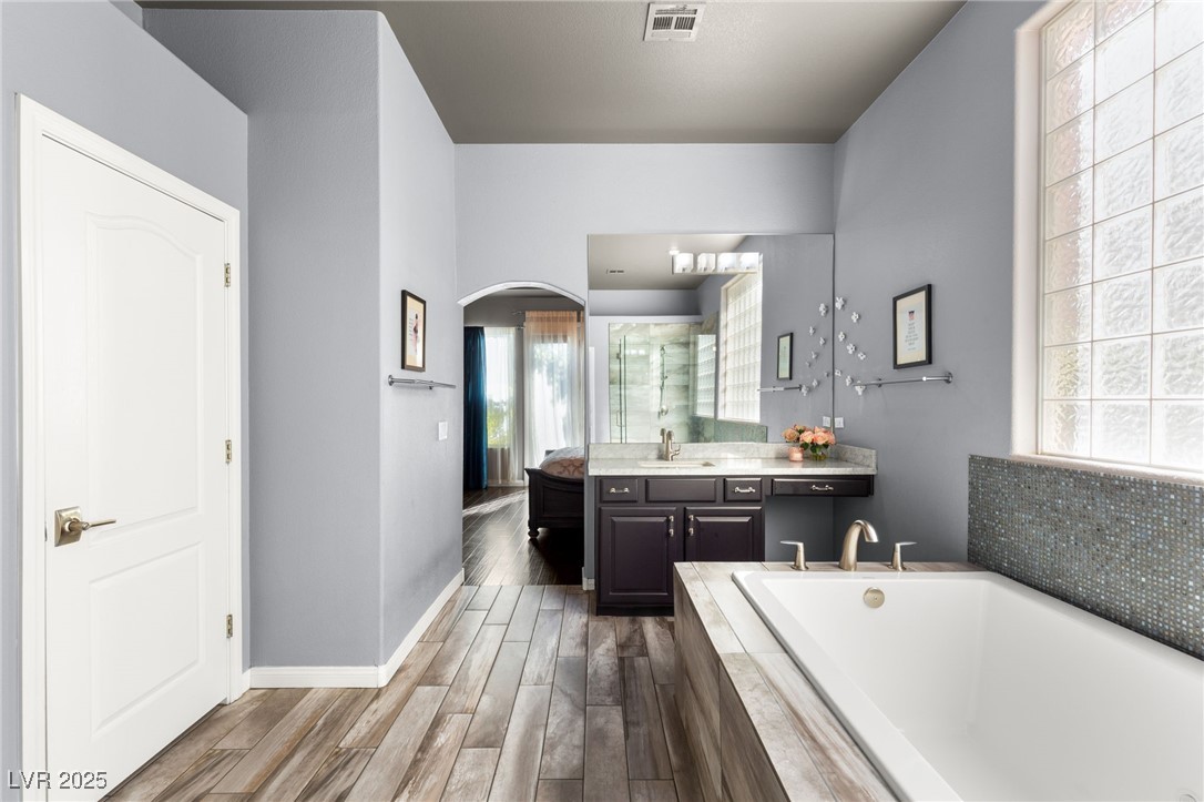 Henderson, Nevada 89052, United States, 3 Bedrooms Bedrooms, ,3 BathroomsBathrooms,Residential,Active,170567