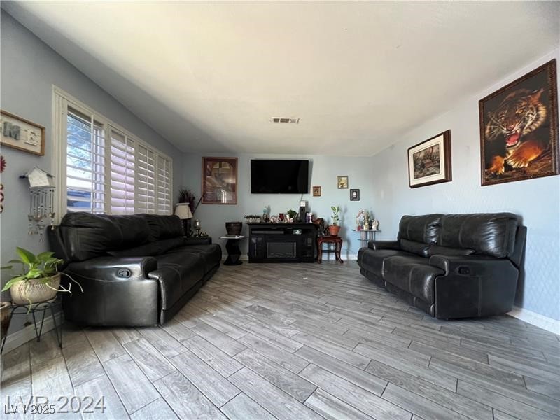 1152 Miller Avenue, Las Vegas, Nevada image 4