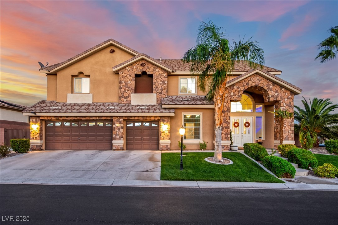 4736 Barcelona Ridge Court
