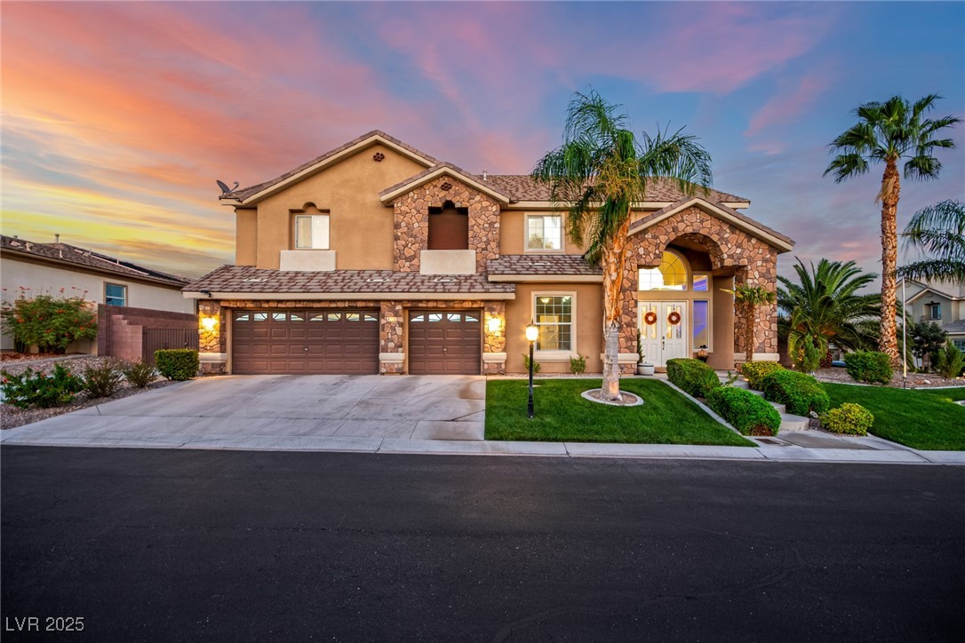 4736 Barcelona Ridge Court
