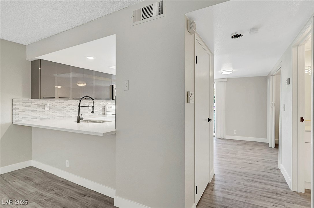 2080 Karen Avenue #12, Las Vegas, Nevada image 12