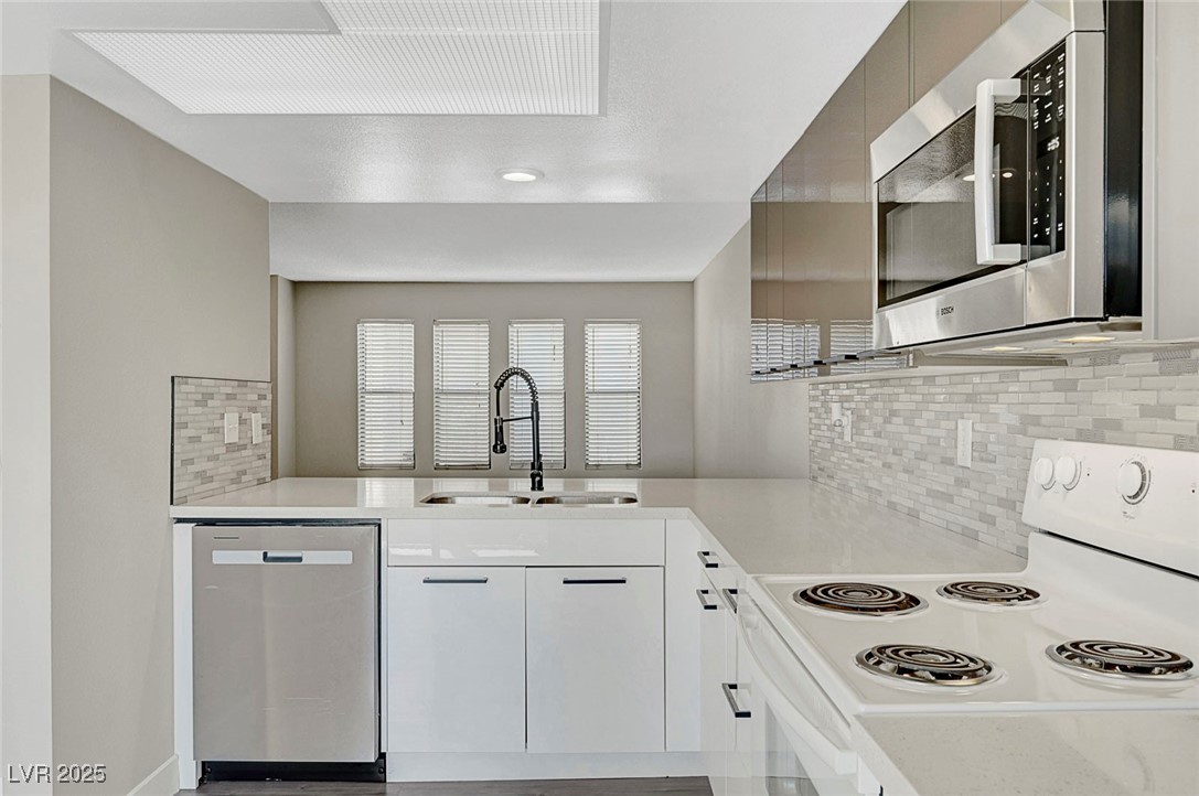 2080 Karen Avenue #12, Las Vegas, Nevada image 19