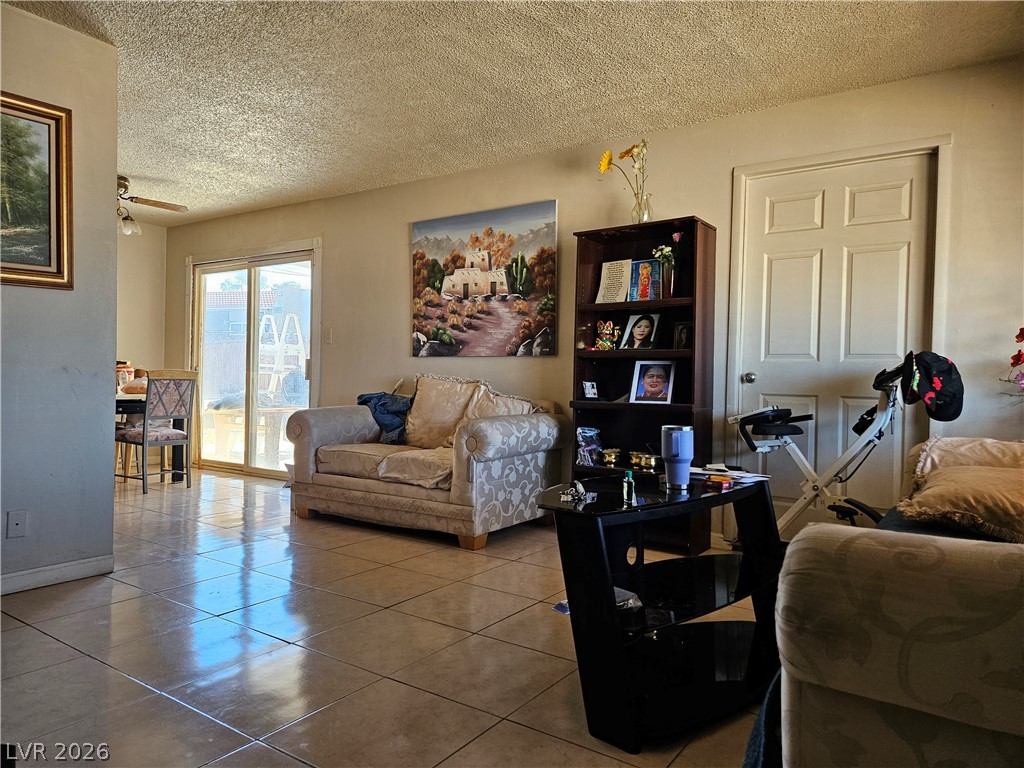 6545 Casada Way