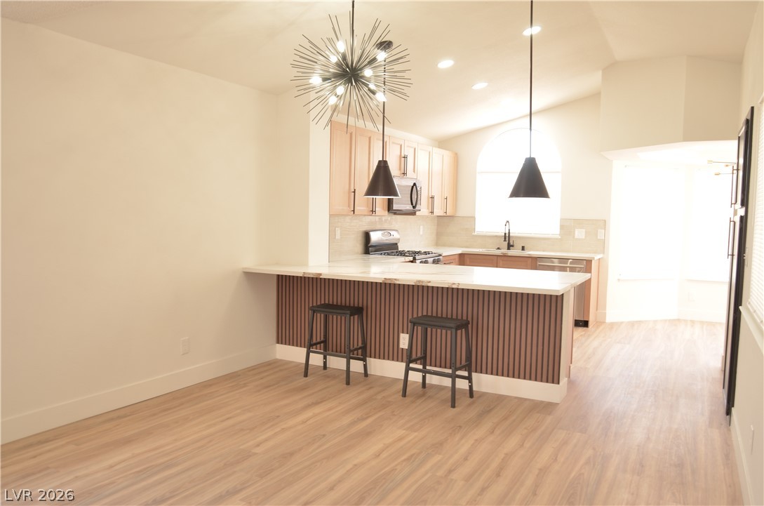 2215 Little River Court