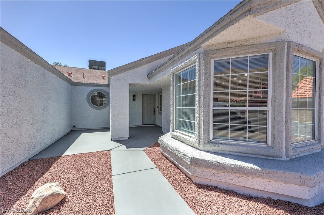 2215 Little River Court