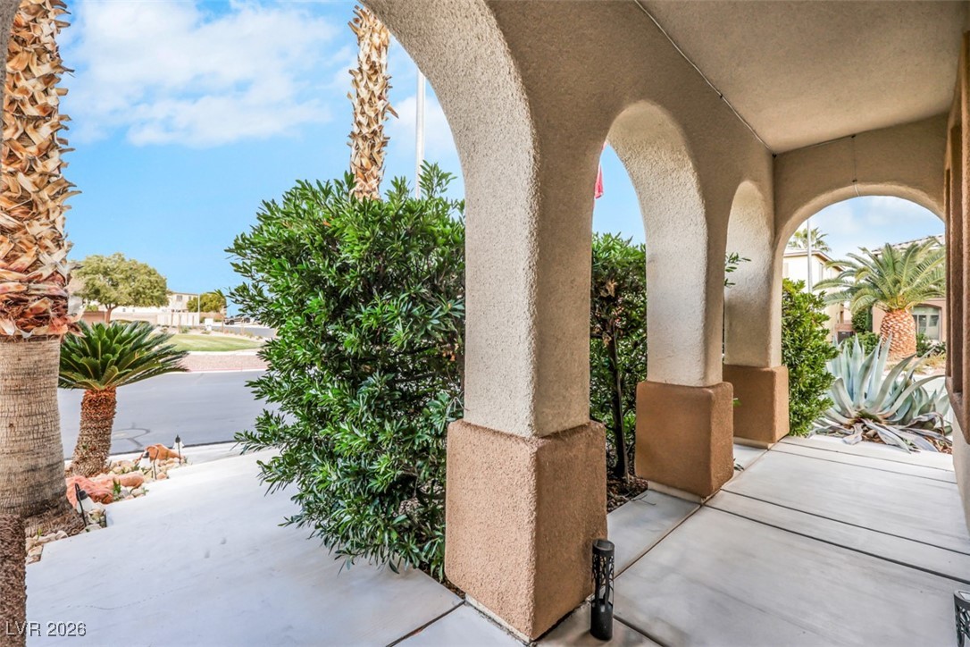 5817 Ponderosa Verde Place