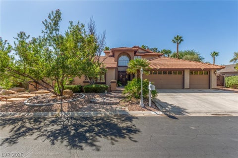 Homes For Sale - 6815 Trinity Court<br/> Las Vegas, NV 89146