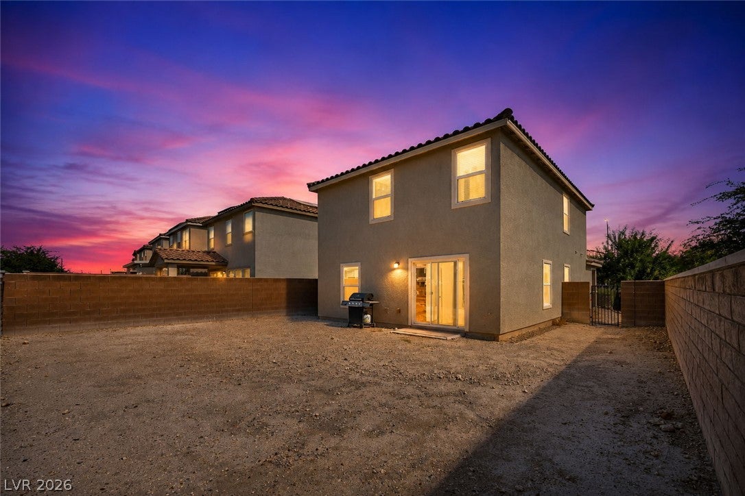 1205 Deep Valley Avenue