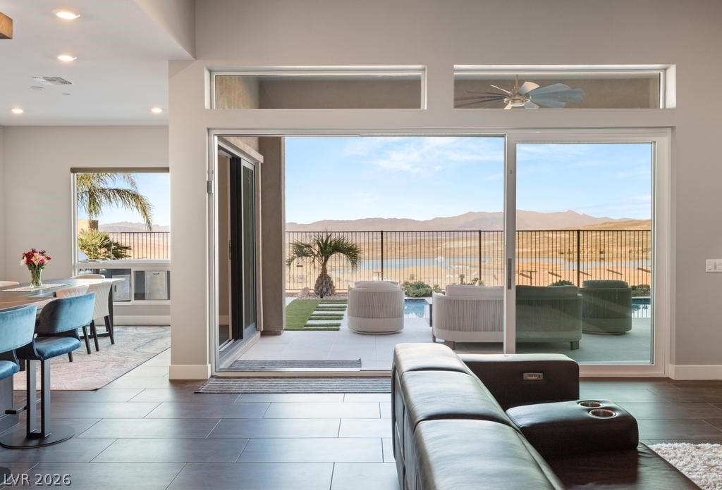 36 Thorn Creek Street