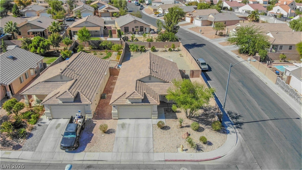 3747 Shadow Tree Street