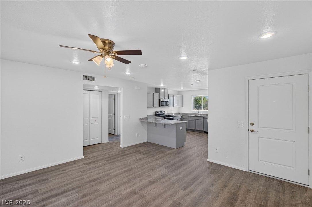 2301 Seco Adobe Circle 101
